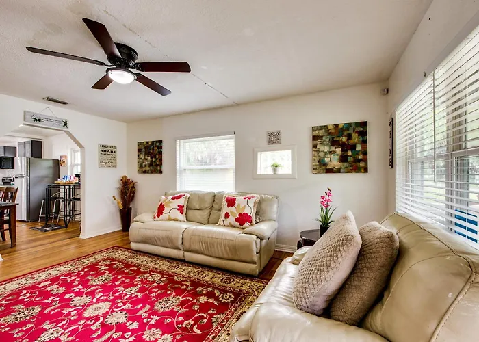Walkable To Fsu Campus: Cozy Retreat W/ Deck! Tallahassee